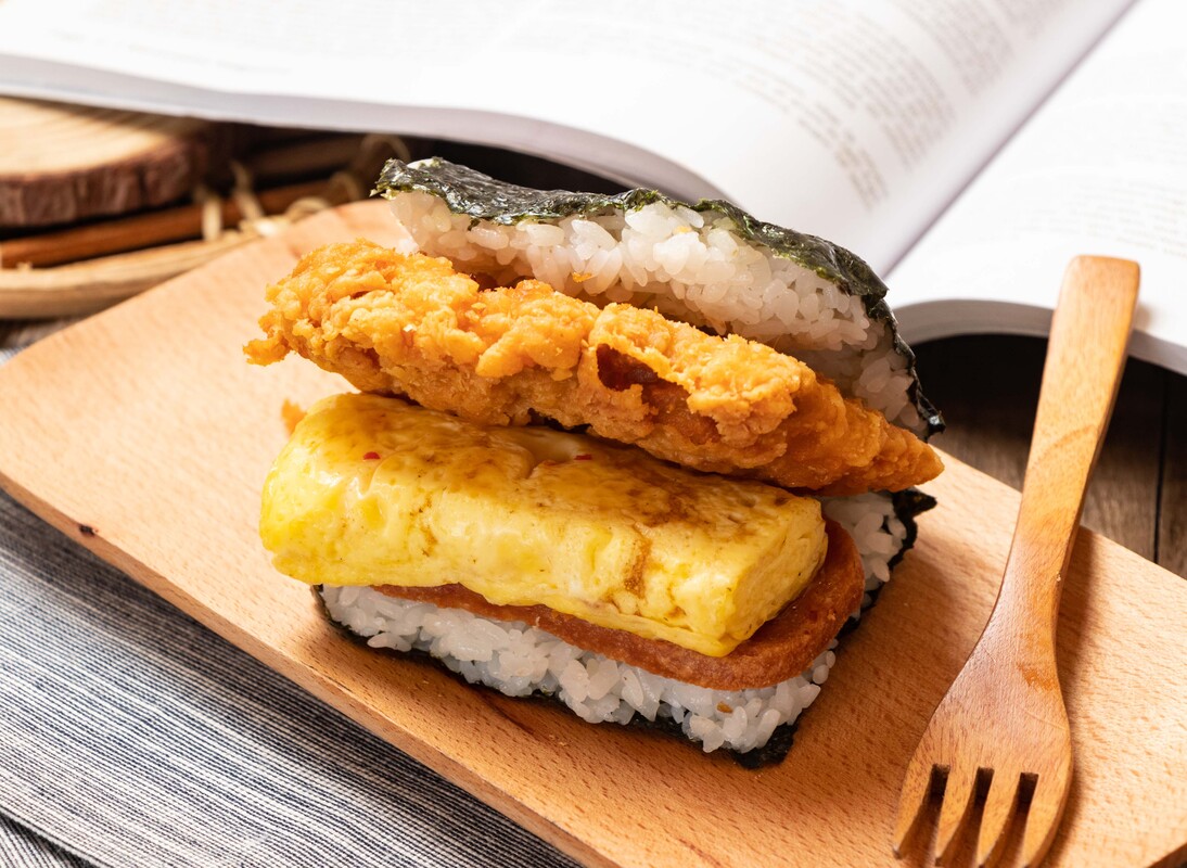 泰式卡拉雞飯糰